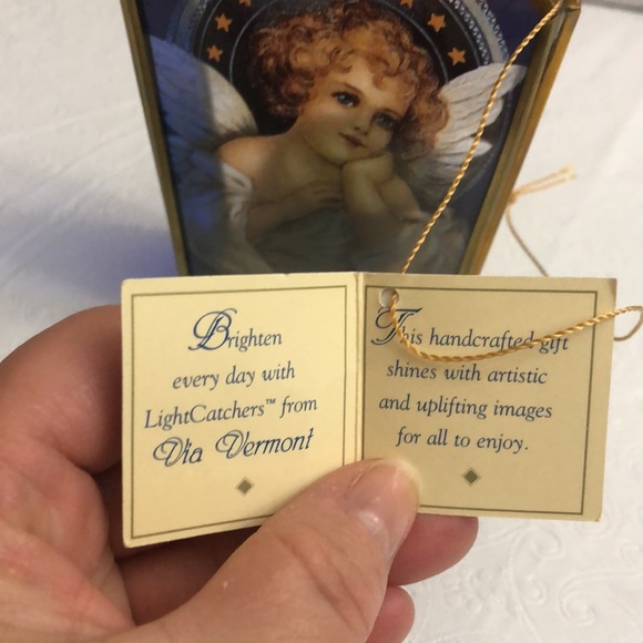 Enesco via Vermont hand painted angel light - Picture 2 of 4